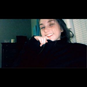 Meet your Posher, Savannah